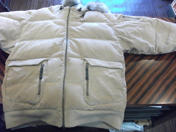 ダウンジャケット　『身幅～AH～袖巾つめ』