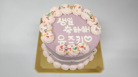 FB351FEC-FBB9-410D-8497-2C08D7A516E6