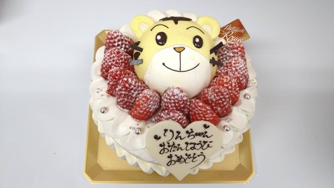 FE62B1B5-22D5-4B16-A755-DD9D708AE059