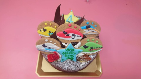 9E5F629A-ACD6-4D6B-AD02-54F62FC0A9A0