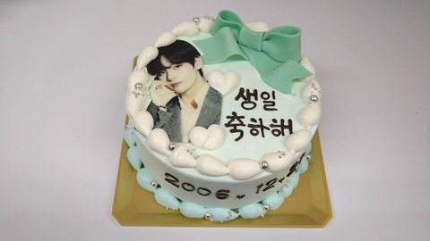 04F4055A-375C-4242-ADA1-8B14121FDB53