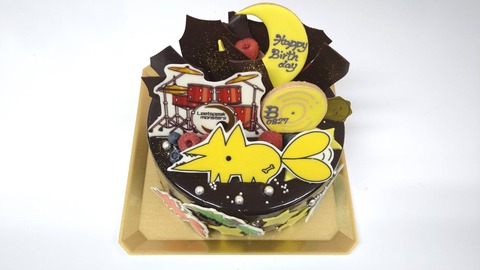 57FA8AEB-08D0-4B13-8B83-7667CDF89376