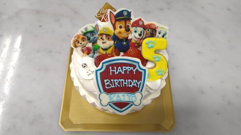 5CA5AF40-72B3-4295-A18D-9C46129BF0D7