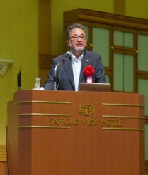 内田芳明 全国副会長