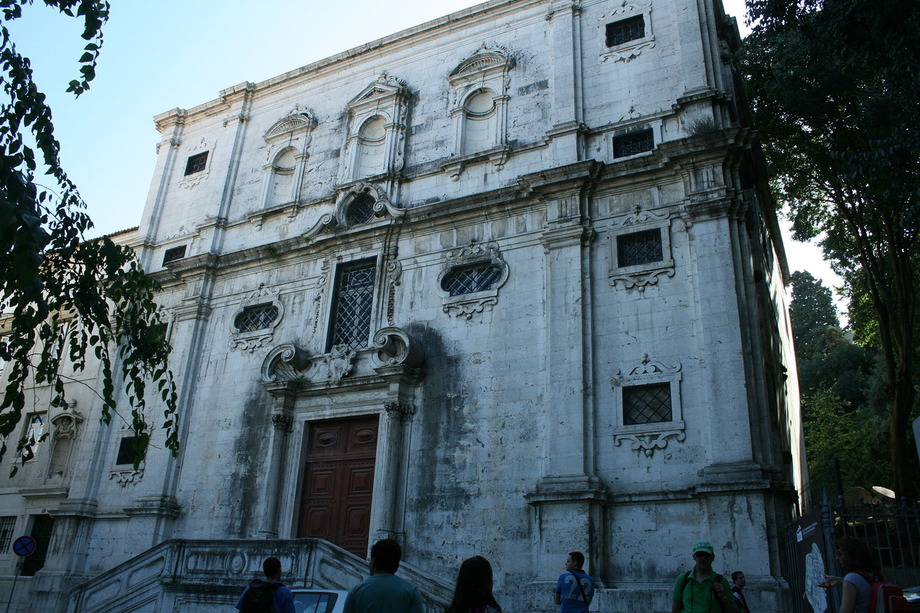 1920px-Igreja_do_Menino_Deus