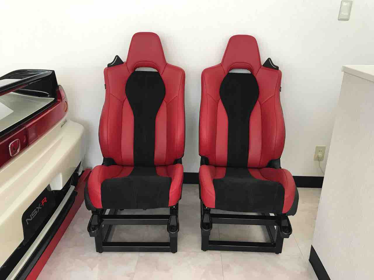 長*斗様 NS1 純正シート ZX25R-SE 2022年/エンボス黒/赤ダブルステッチ/純正シート 対応