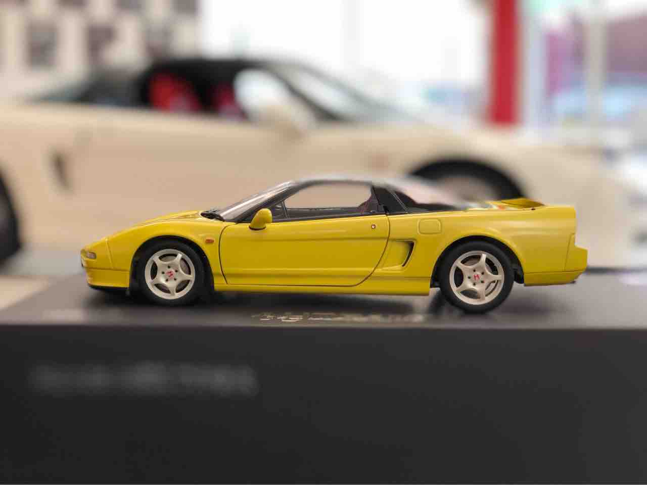 AUTOart 1/18 （92 NSX R） : route_ks