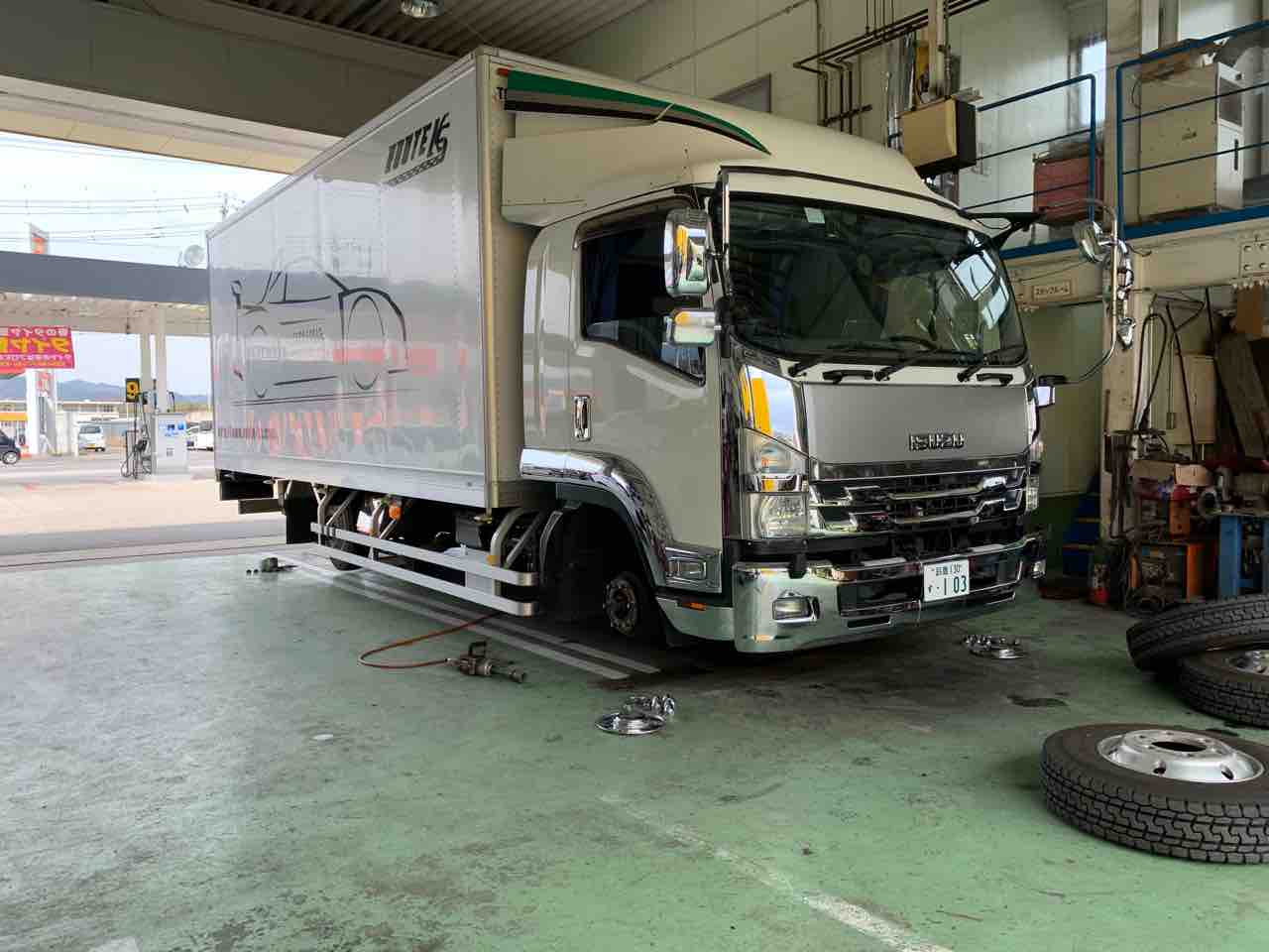 4トン車のホイールも Route Ks 4トン車のホイールも Route Ks