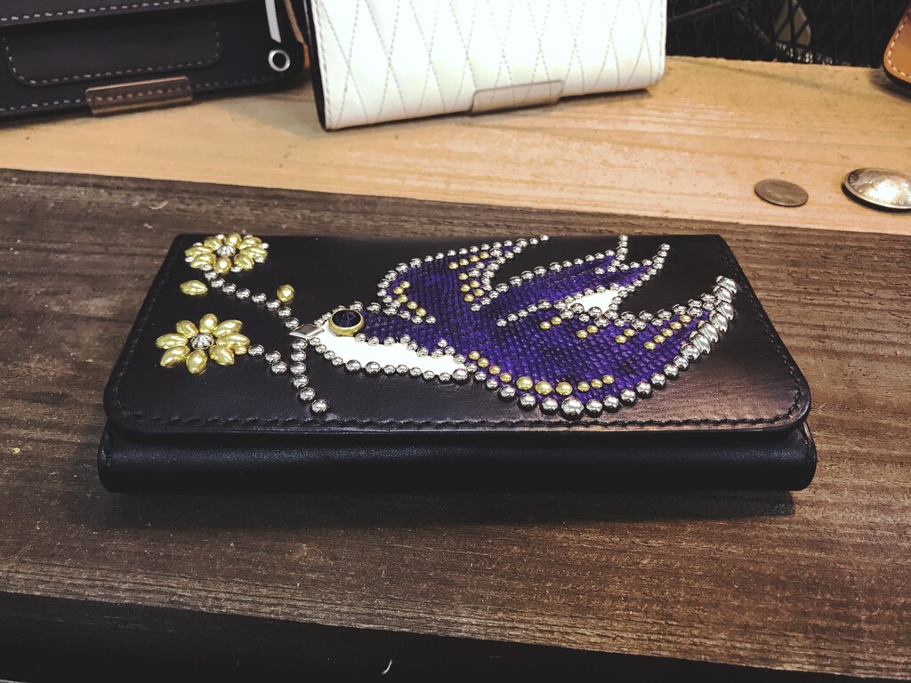 ロングウォレット／スワロースタッズ : 神戸ハンドメイド革製品