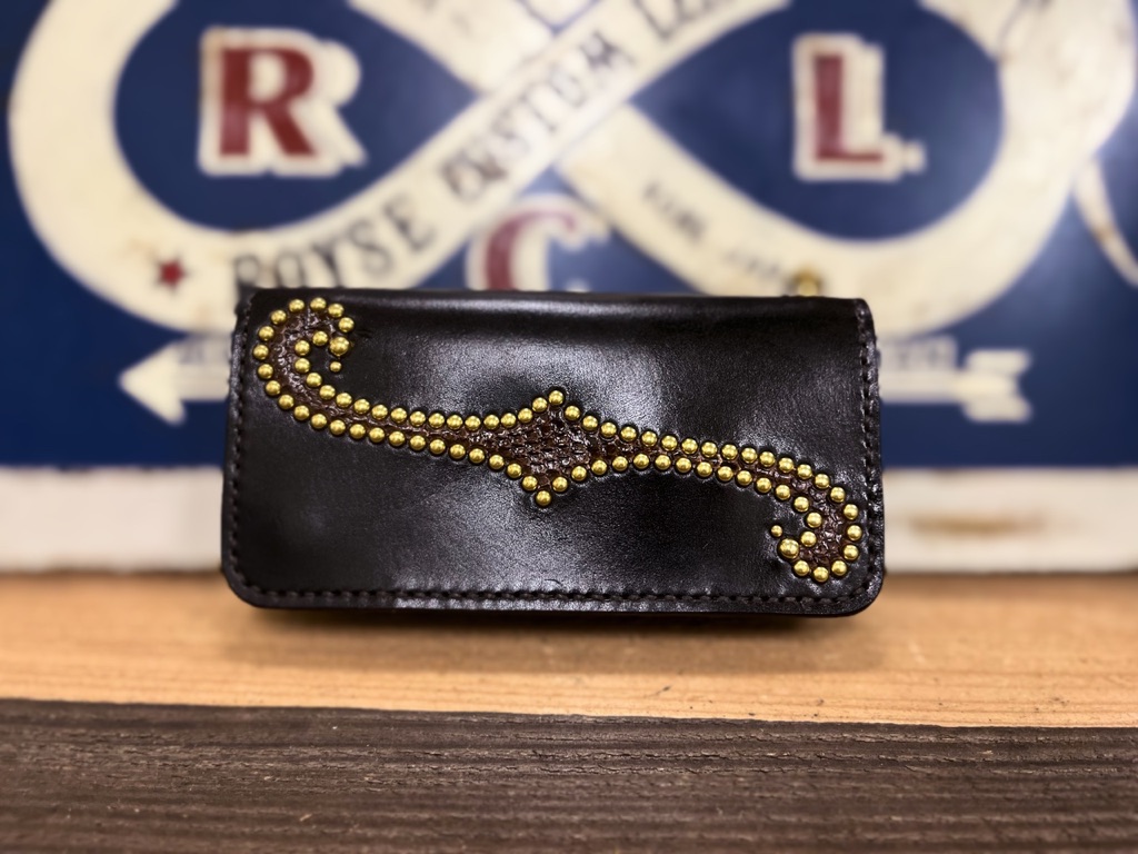 トラッカーウォレット TW-05 姫路レザー 茶芯 スタッズカスタム トラッカーウォレット TW-05 姫路レザー 茶芯 スタッズカスタム