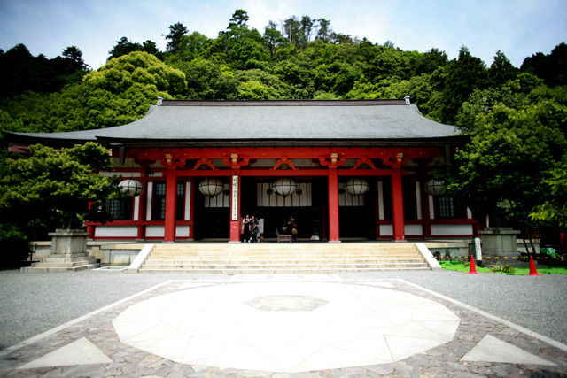 鞍馬寺 貴船神社 そして川床でランチ Naotake Par