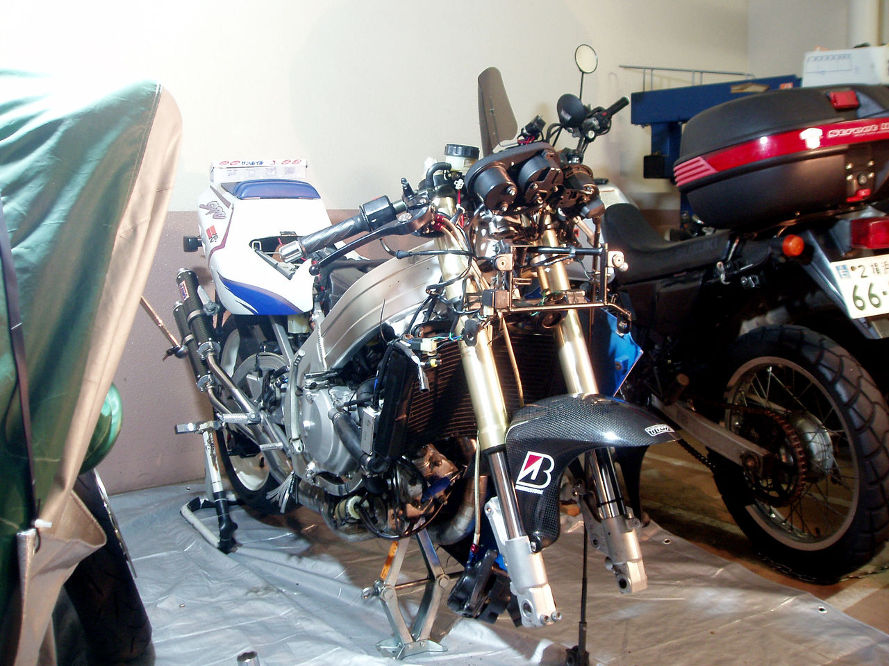 2021 新作】 RGV250γ VJ23A用トップブリッジ&ステアリングステム