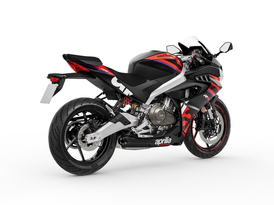 aprilia RS457 2