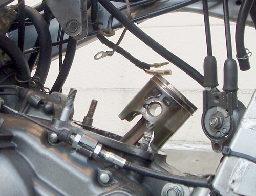 シリンダー外し