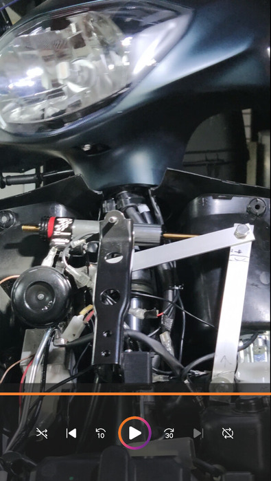 AXIS ステダン