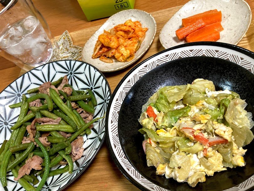 いんげんと豚肉 レタスと卵炒め他 お酒大好き ズボラおばさんのリアルな家呑みとネコ