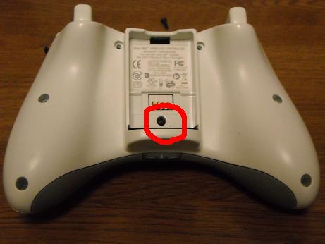Xbox360の無線コントローラを分解し 十字キーでの操作改善をしてみた へやのなかにいる Xbox360の無線コントローラを分解し 十字キーでの操作改善をしてみた へやのなかにいる
