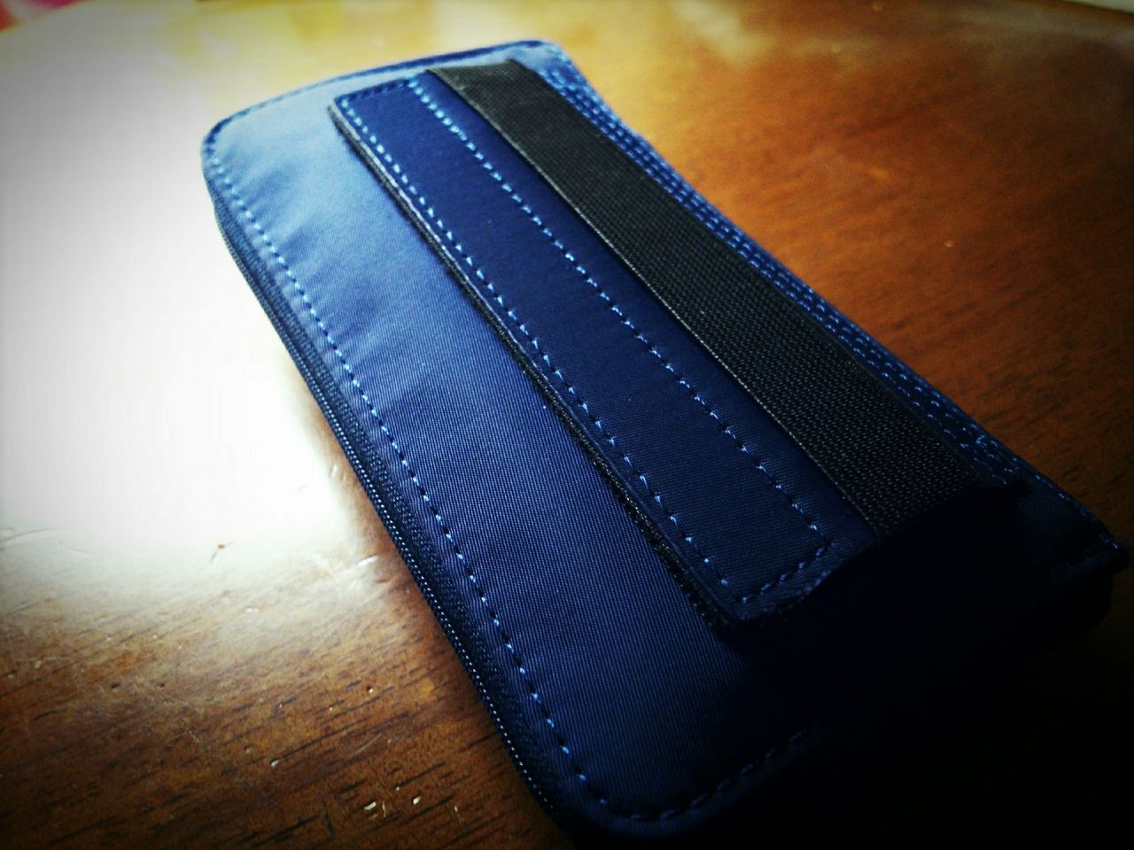 筆箱紹介 17 11 パイロット ペンケース付き手帳バンド 水性の紙