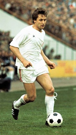 967b7b8e1644f15073a0b15a3951fb82