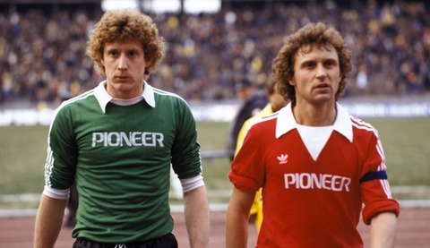 774ce6b80ba4b8524484e608bb0e9318