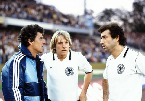 tumblr_lwog2rFxKS1r6mwuno1_1280