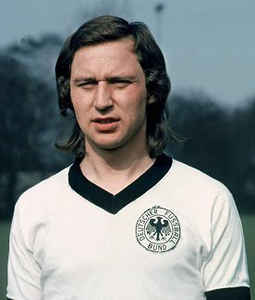 A-1029194-1246184788_jpeg