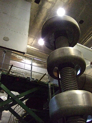 306陽子加速器060727_03