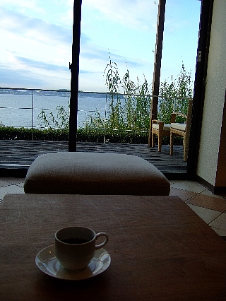 日間賀島と宿04