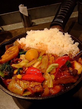 池袋駅ナカ一日分の野菜カレー02