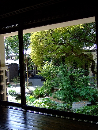 ヒカリヤ05