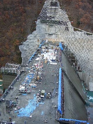 ダム見学36