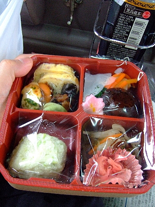 袋井観光センター弁当03