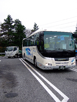 直行バス01