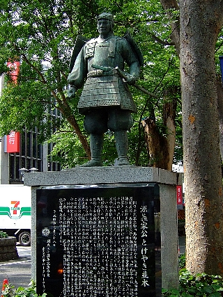 馬場大門の欅並木02