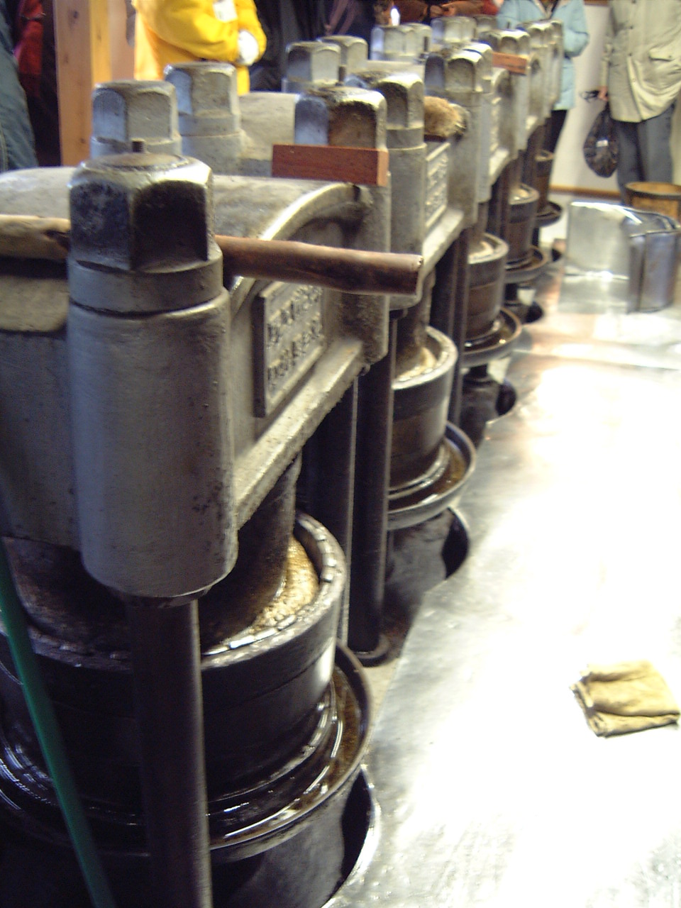 ����������