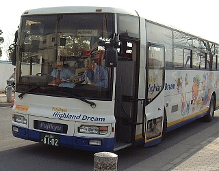 02.バス