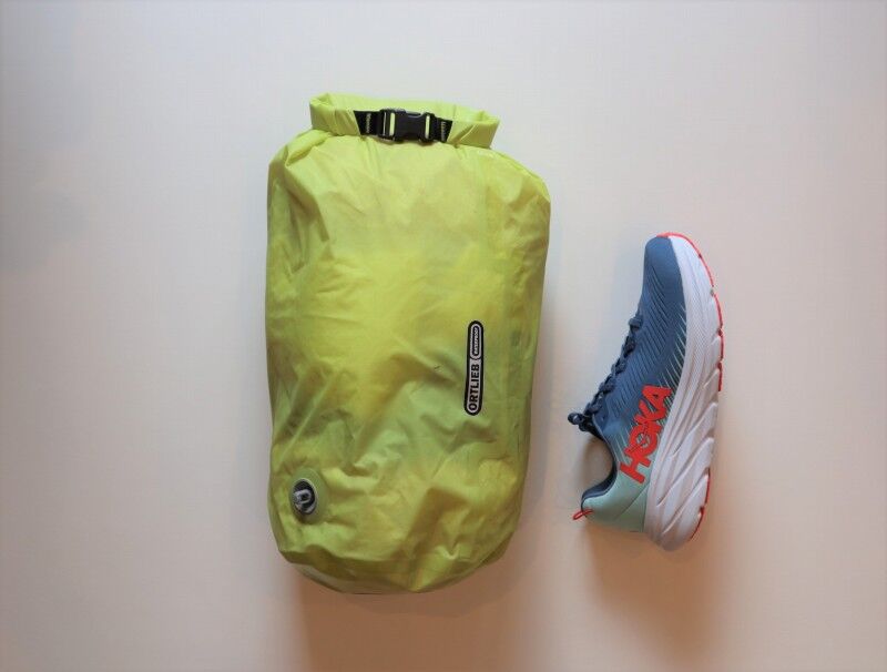 ROAD RUNNER バックパック オリーブ Road Runner Bags - Medium Roll Top Backpack: 22L | Road