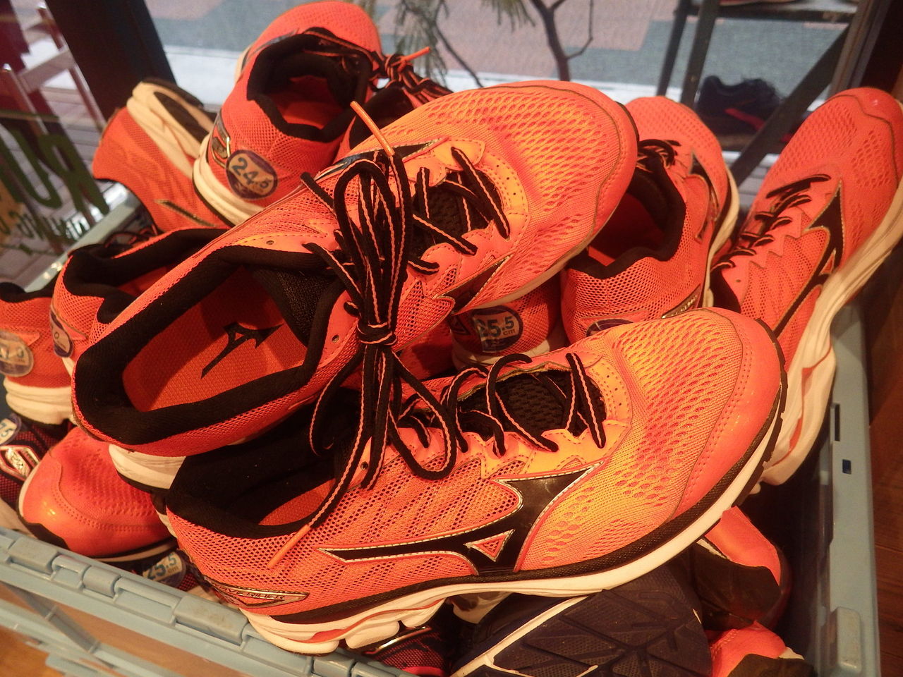 シューズ考】まじめですが何か？ : RUNARX RUNNING COMPANY