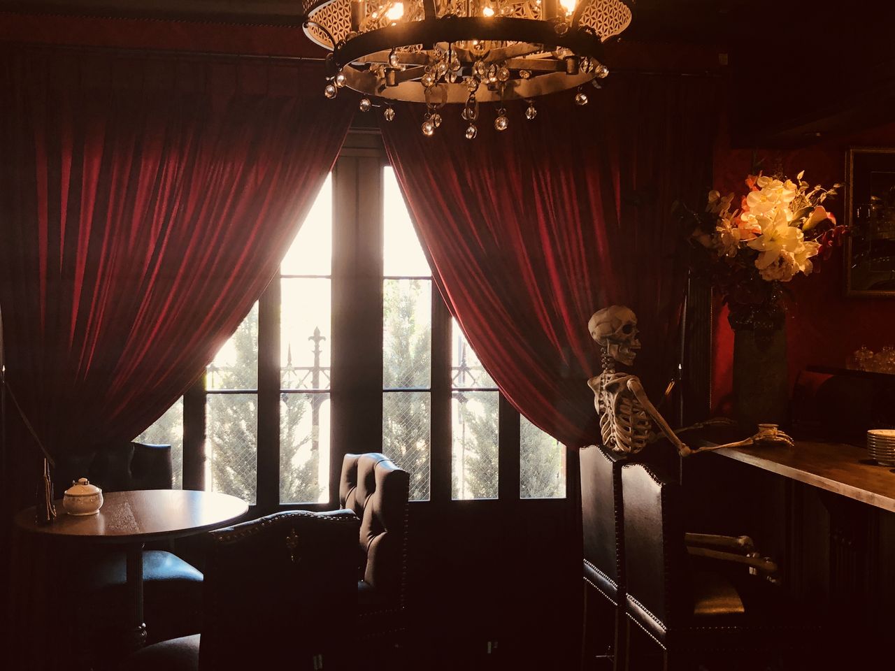 話題のカフェ Chamber Of Raven に行ってきた Redherring ゲーマーのつぶやき