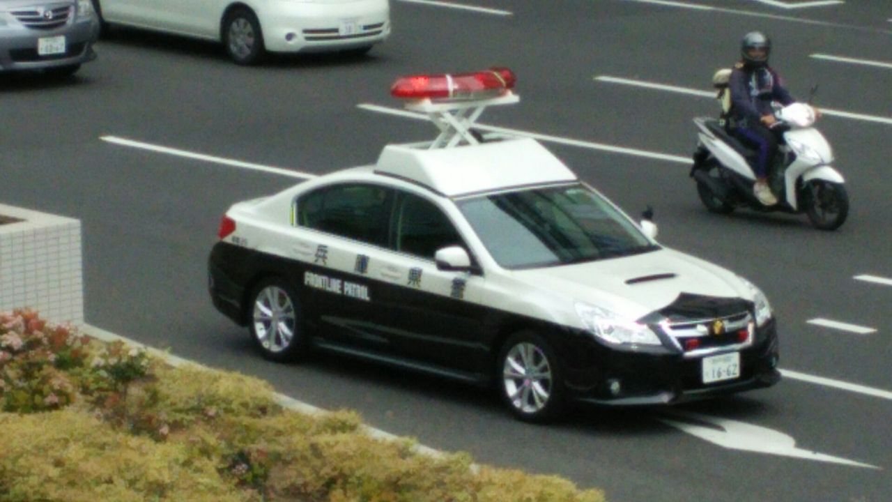 ｇｗ ｂｒｏｇ更新第５弾 ｊｒ三ノ宮駅北側で 車の暴走事故発生 １人の広域機動捜査官