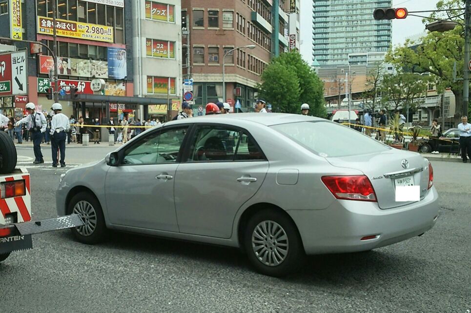 ｇｗ ｂｒｏｇ更新第５弾 ｊｒ三ノ宮駅北側で 車の暴走事故発生 １人の広域機動捜査官