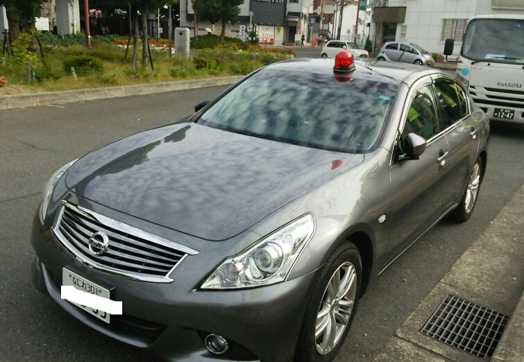 機動捜査隊 ｖ３６スカイライン覆面パトカー １人の広域機動捜査官