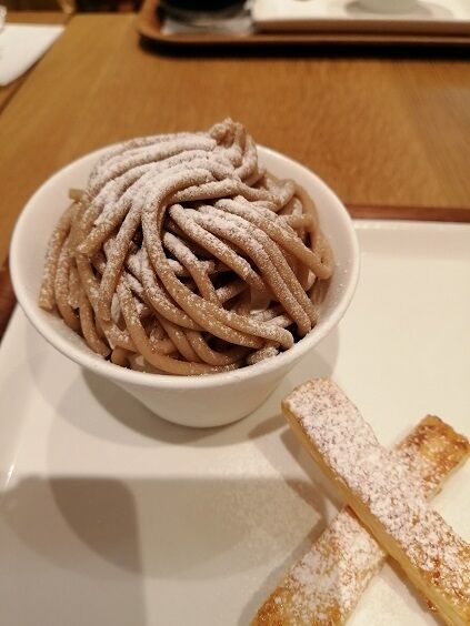 菜の花ムーンカフェのしぼりたてモンブラン 帰ってきた 日々のあれこれ