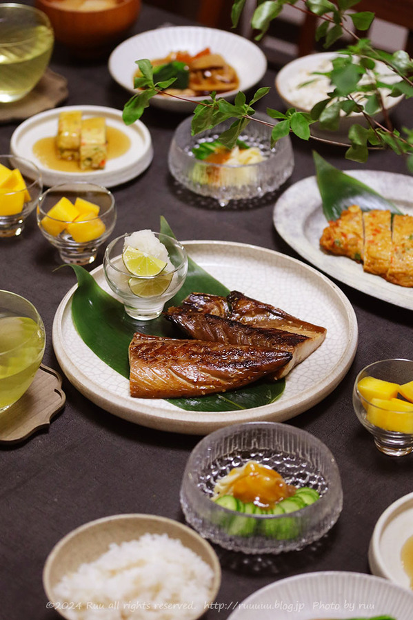 0B8A1570 のコピー