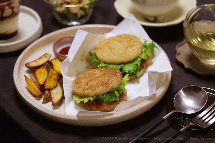 0B8A3836 のコピー