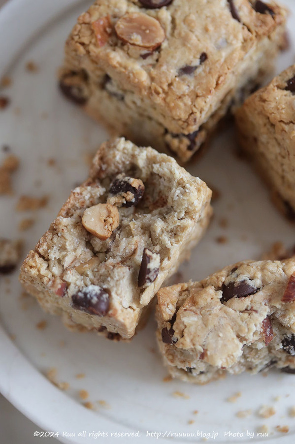 0B8A6127 のコピー