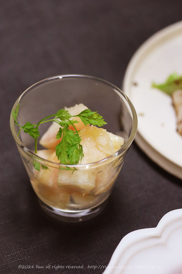 0B8A3372 のコピー