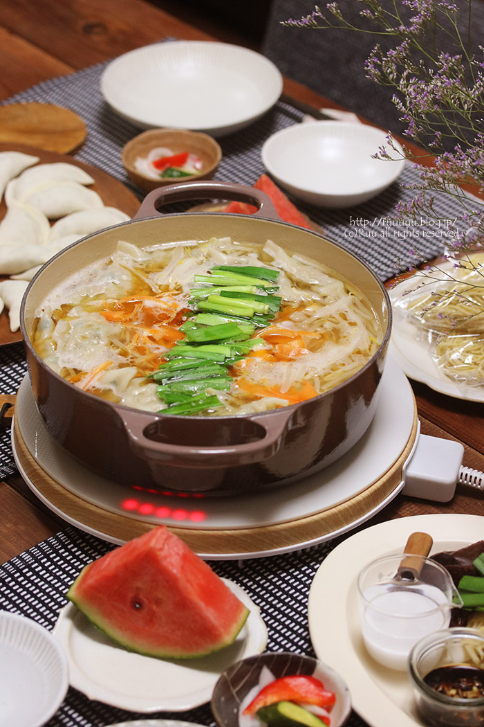 献立 水餃子鍋からの広東麺 俺のマイ唐辛子 るぅのおいしいうちごはん Powered By ライブドアブログ