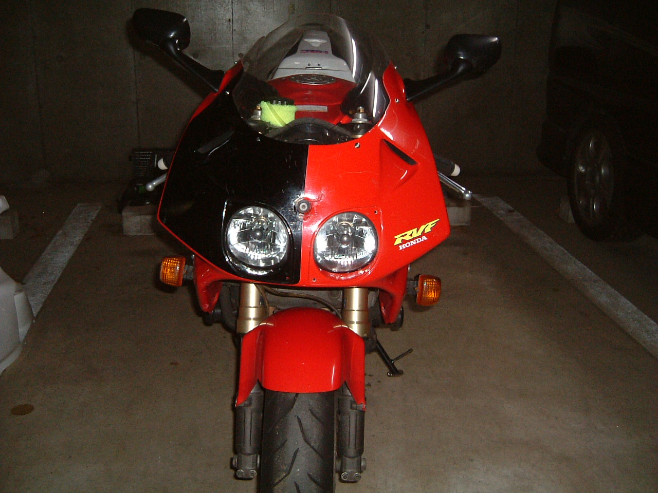 シルエットジャパンアッパーカウル NC35 RVF400 HONDA