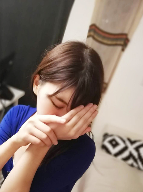 優木ひより